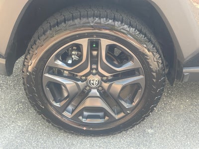 2023 Toyota RAV4 Adventure