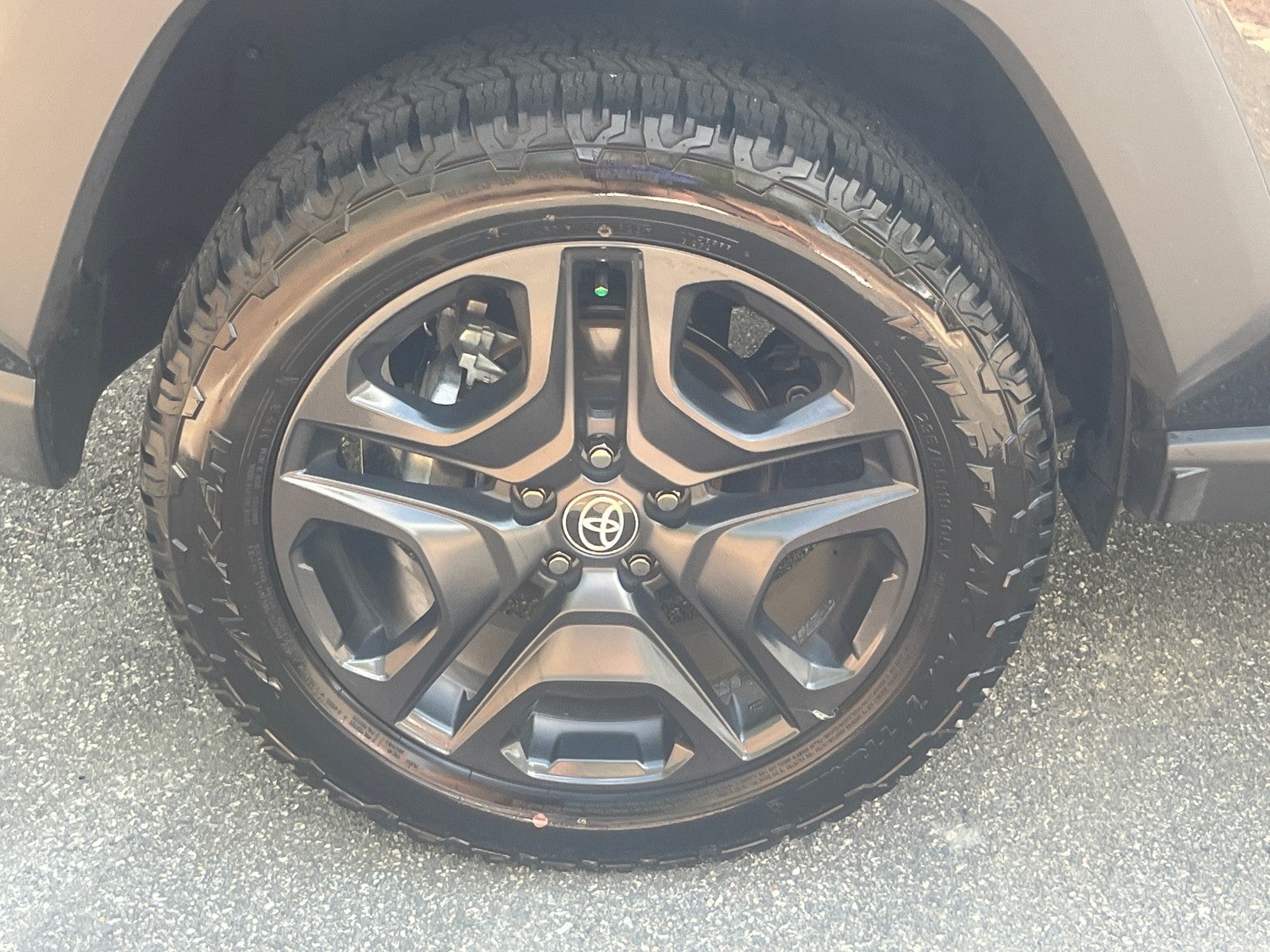 2023 Toyota RAV4 Adventure