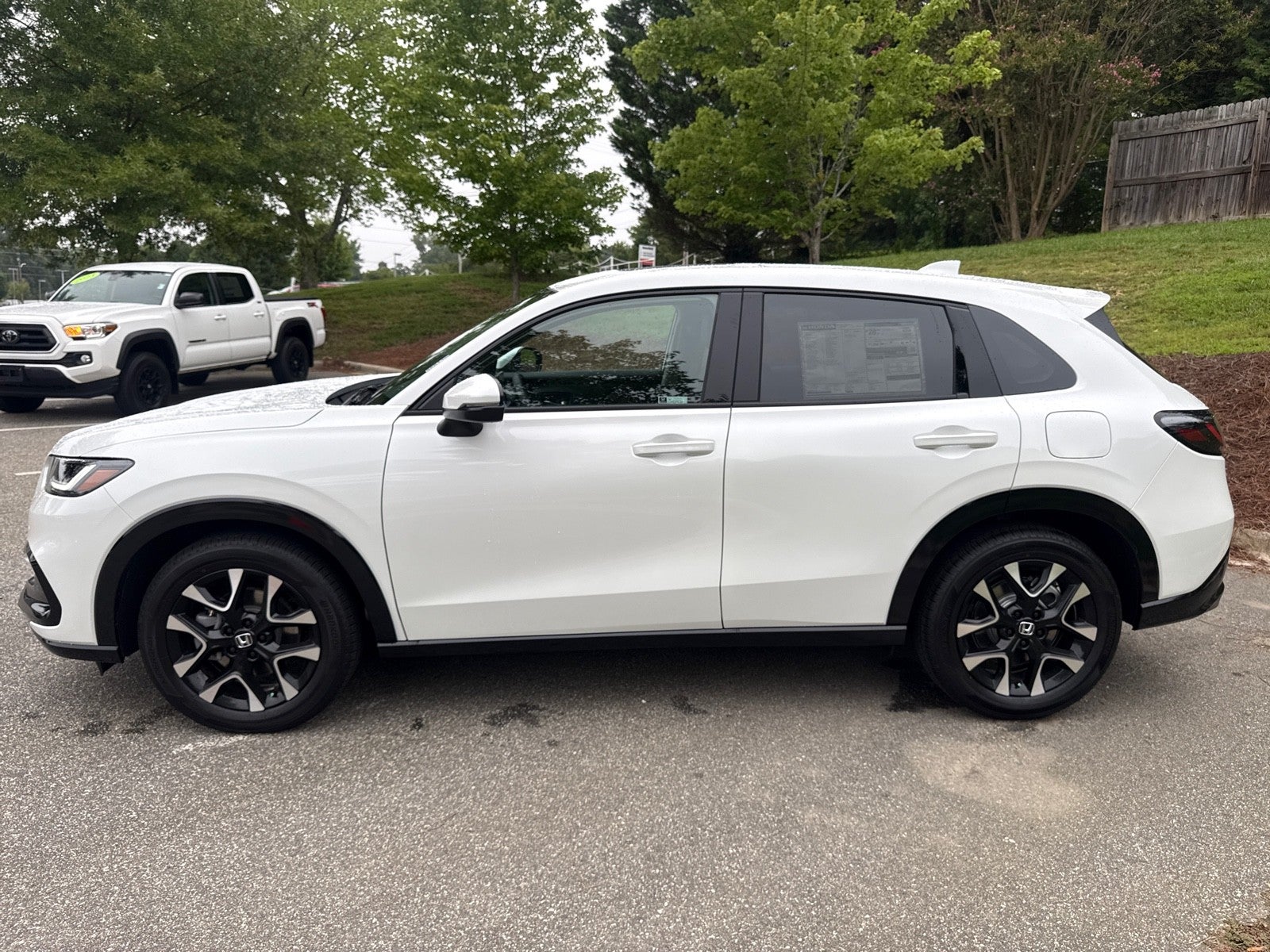 2027 Honda HR-V EX-L