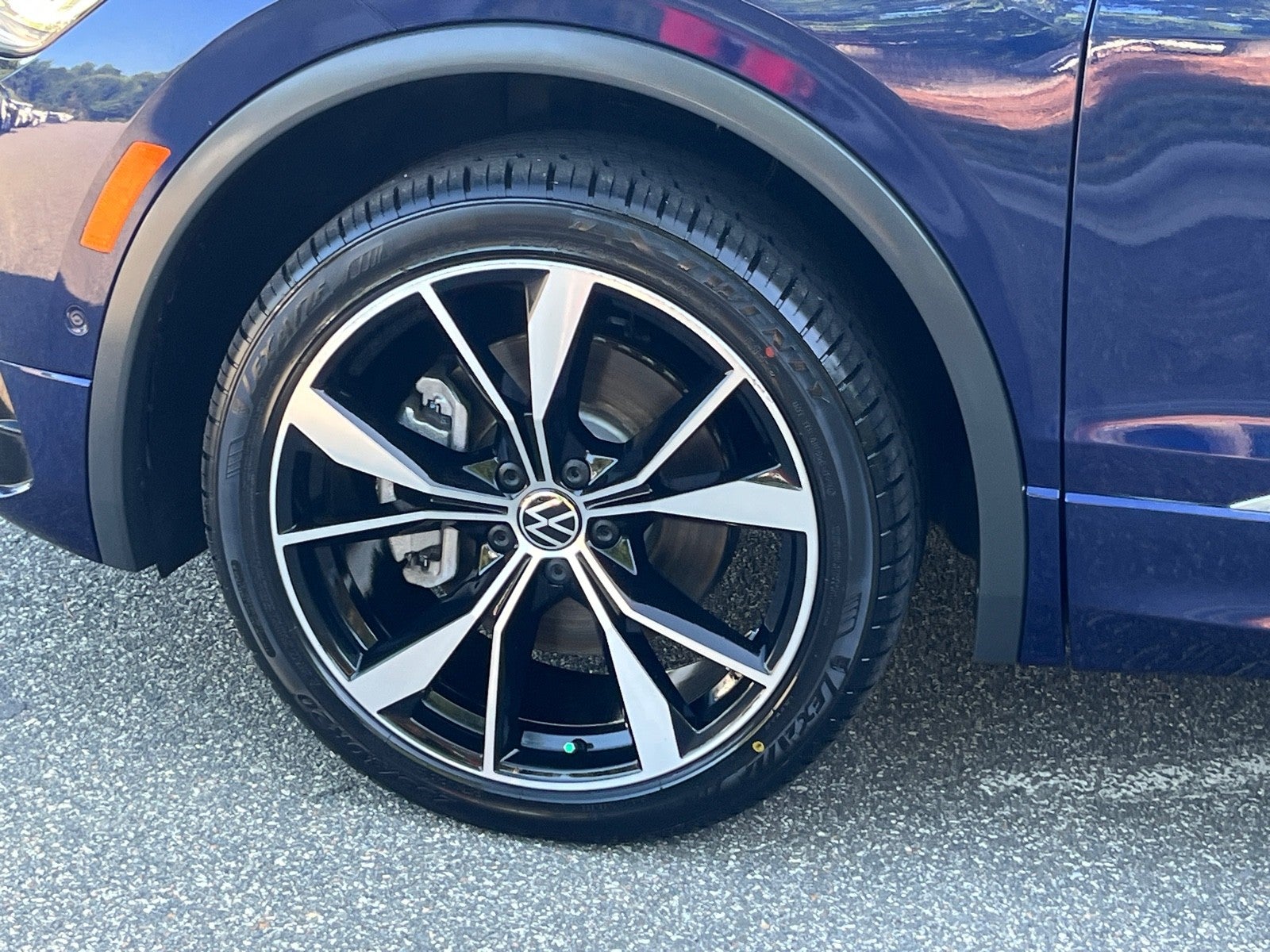 2022 Volkswagen Tiguan SEL R-Line