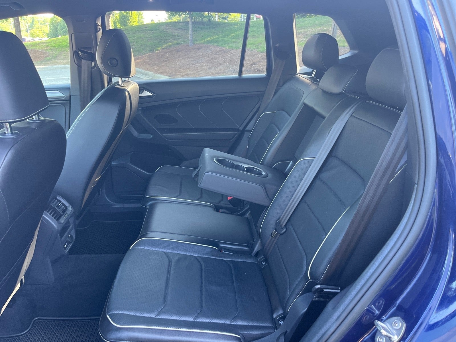 2022 Volkswagen Tiguan SEL R-Line