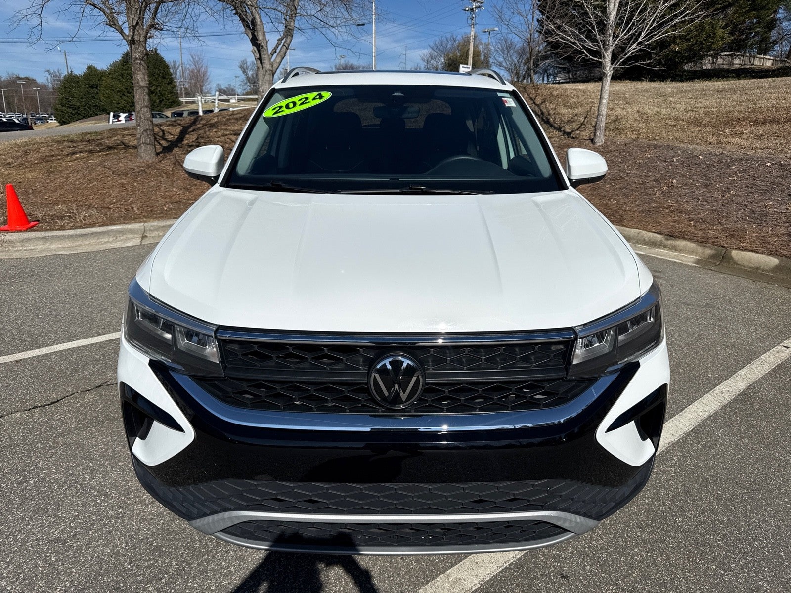 2024 Volkswagen Taos SE