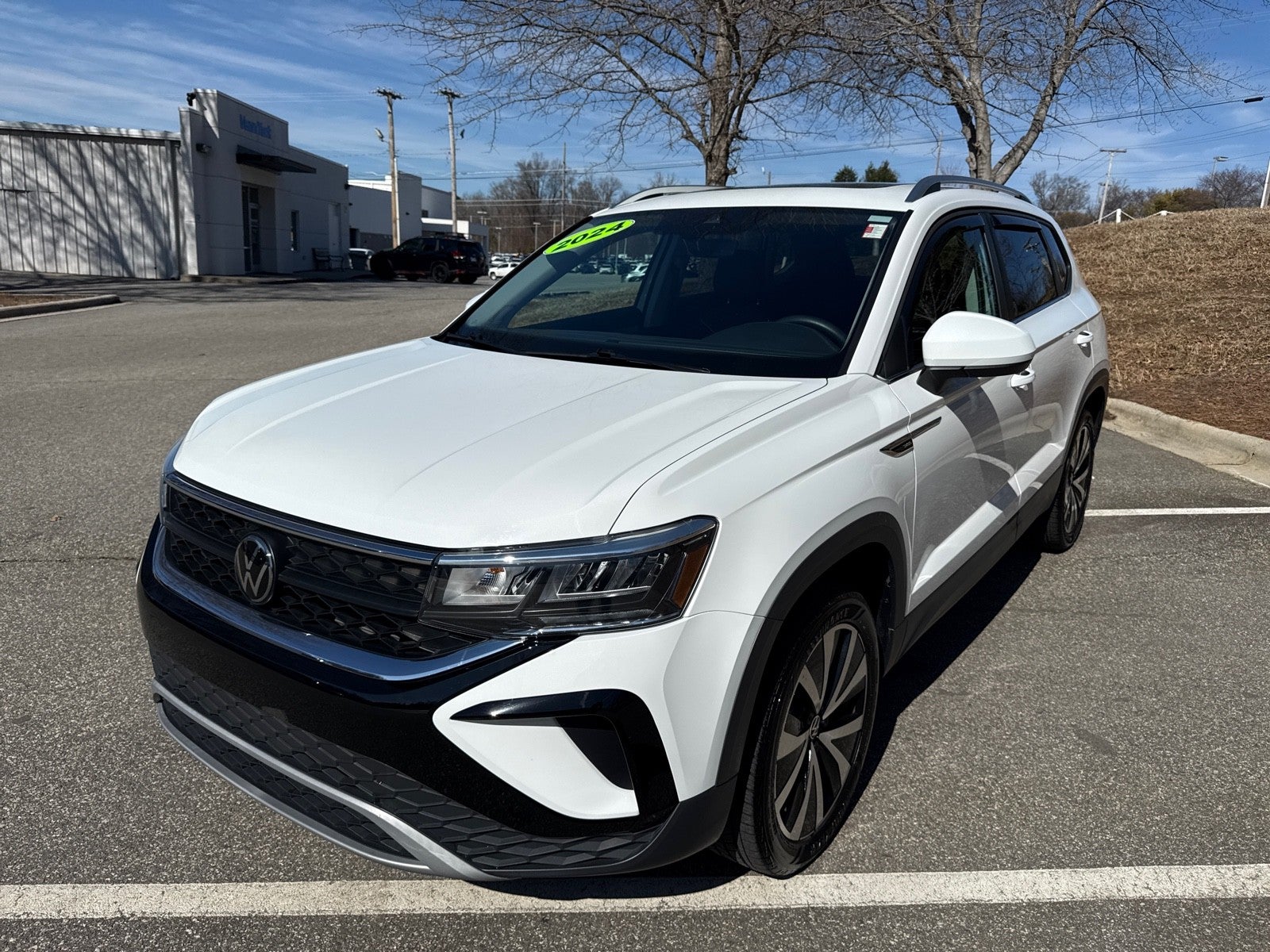 2024 Volkswagen Taos SE