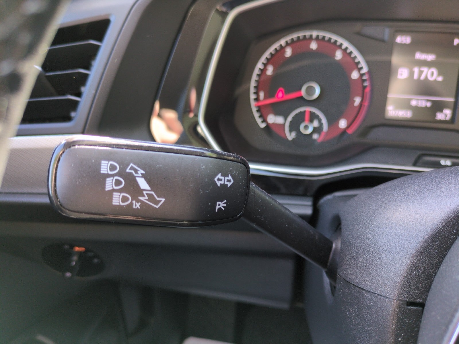 2020 Volkswagen Jetta SE