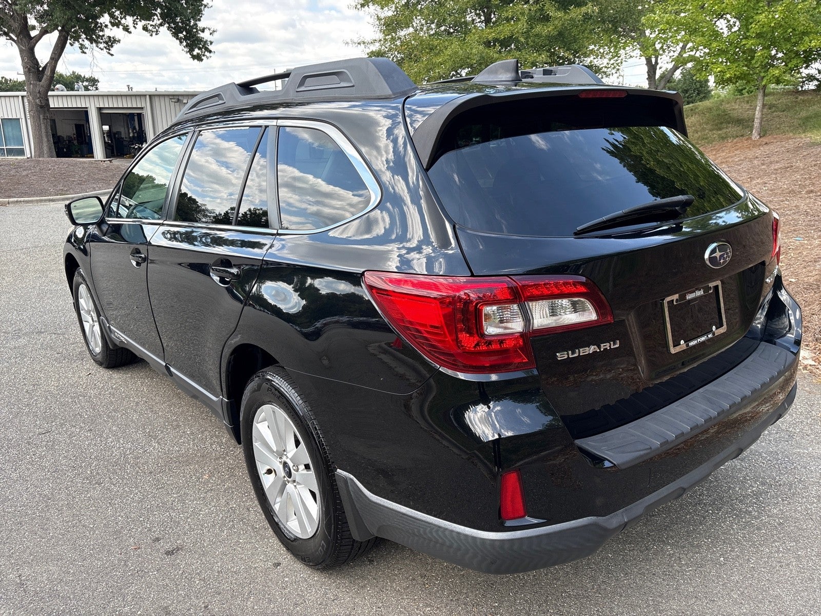 2017 Subaru Outback Premium