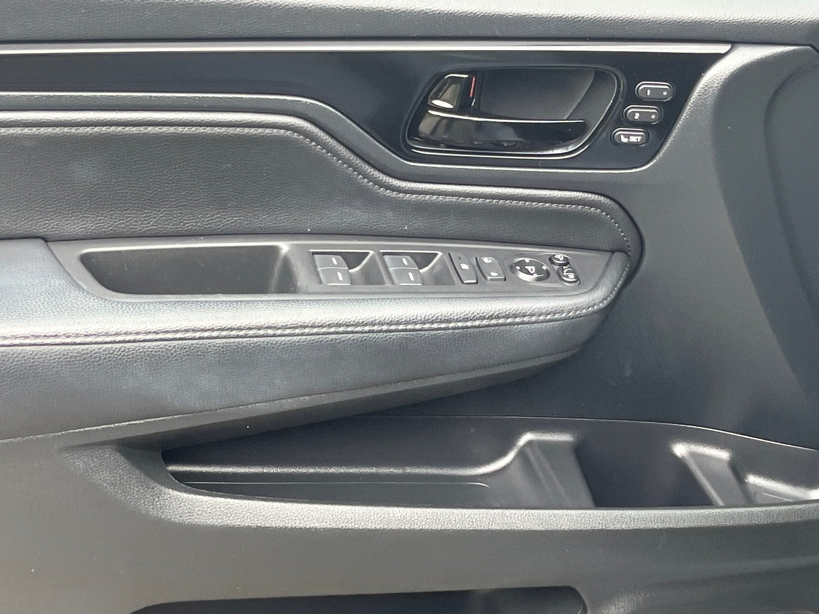 2023 Honda Odyssey Elite