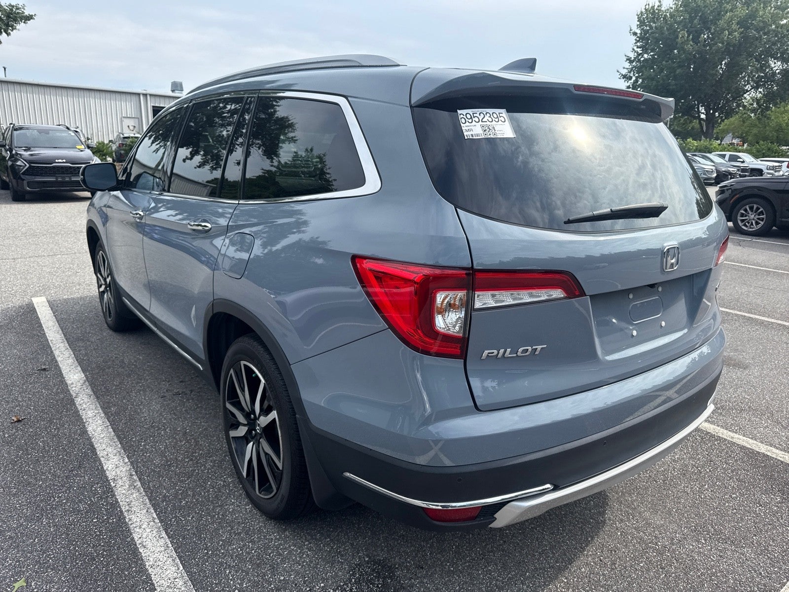 2022 Honda Pilot Touring 7-Passenger