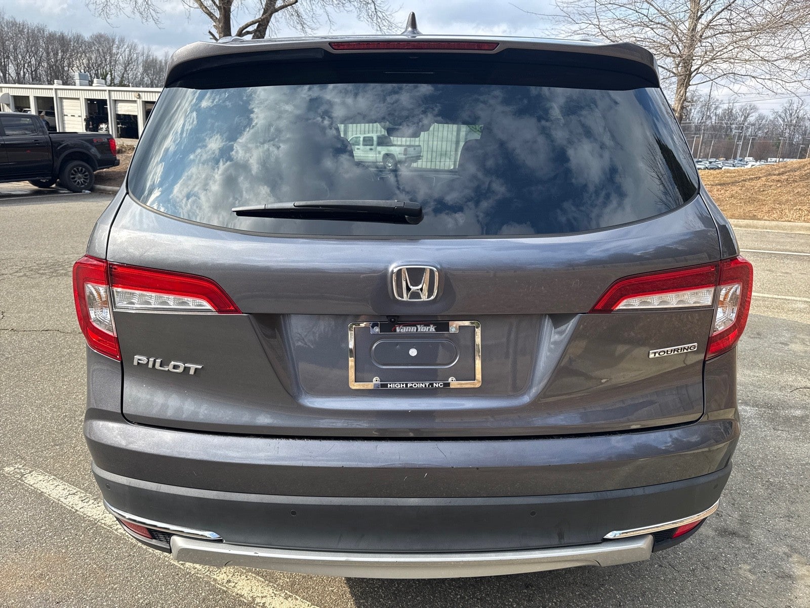 2022 Honda Pilot Touring 7-Passenger