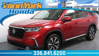 2025 Honda Pilot Touring