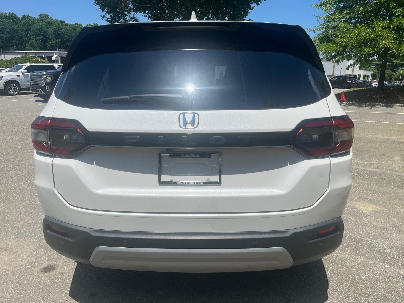 2024 Honda Pilot EX-L 8 Passenger
