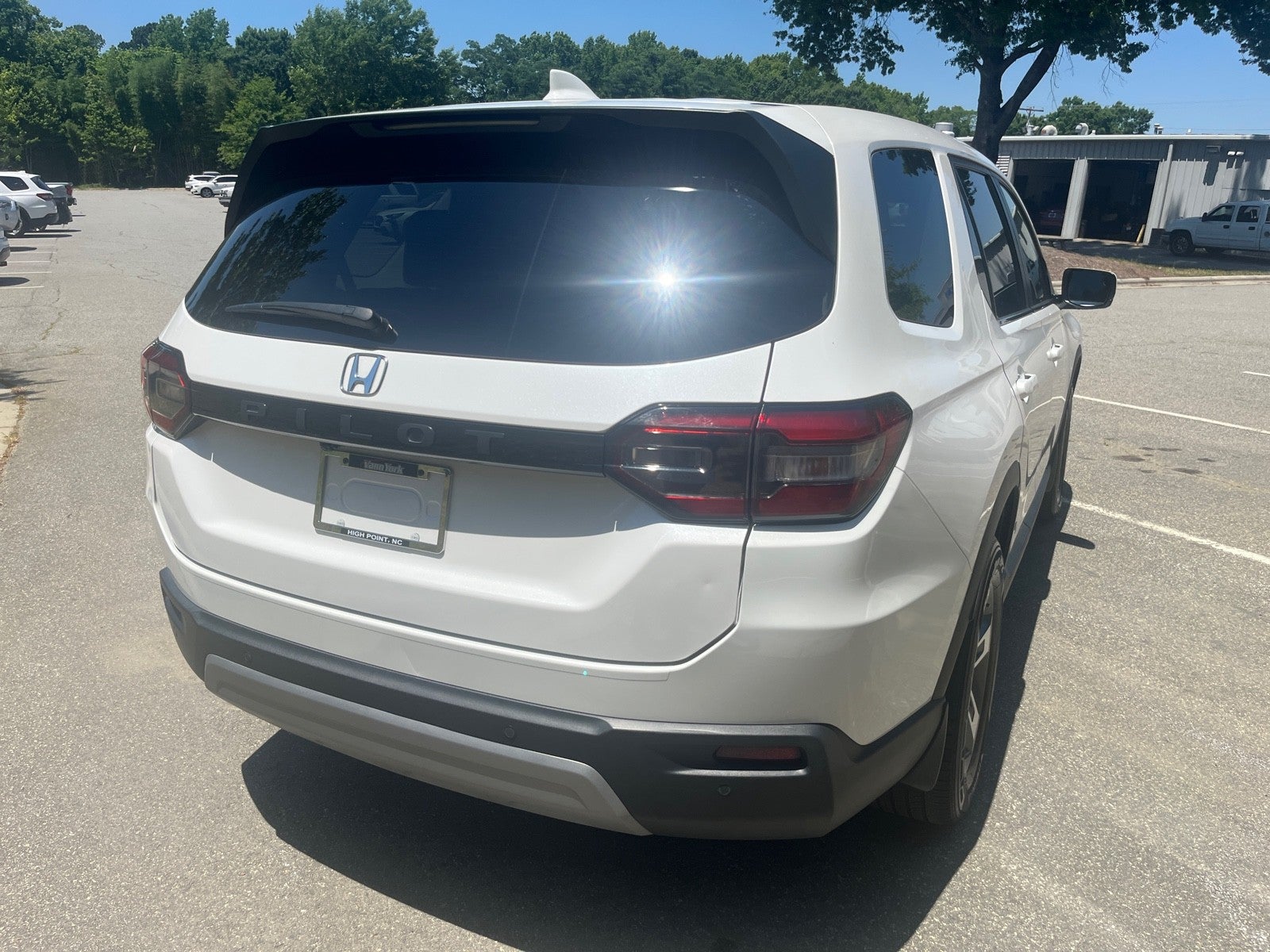 2024 Honda Pilot EX-L 8 Passenger