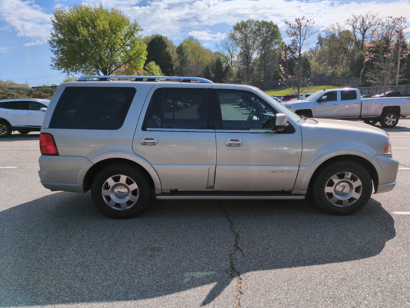 2006 Lincoln Navigator w/Limousine Pkg