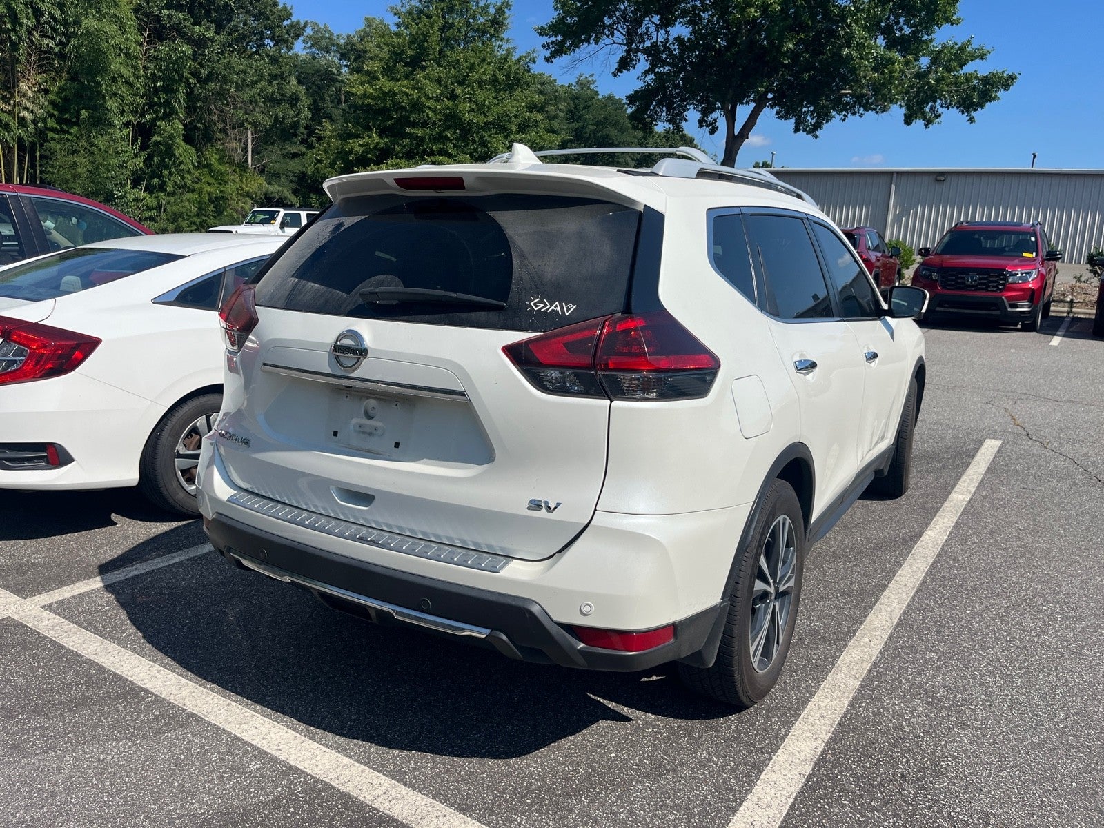 2020 Nissan Rogue SL