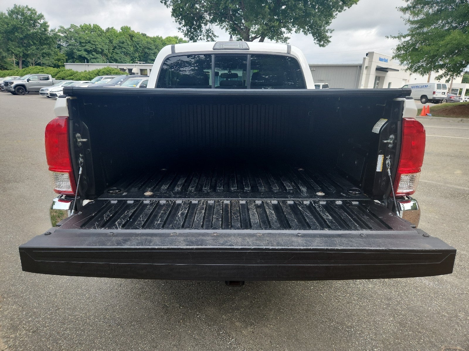 2017 Toyota Tacoma SR5