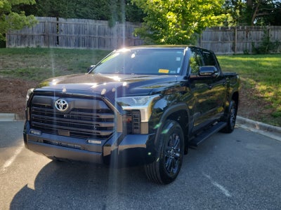 2024 Toyota Tundra 4WD SR5