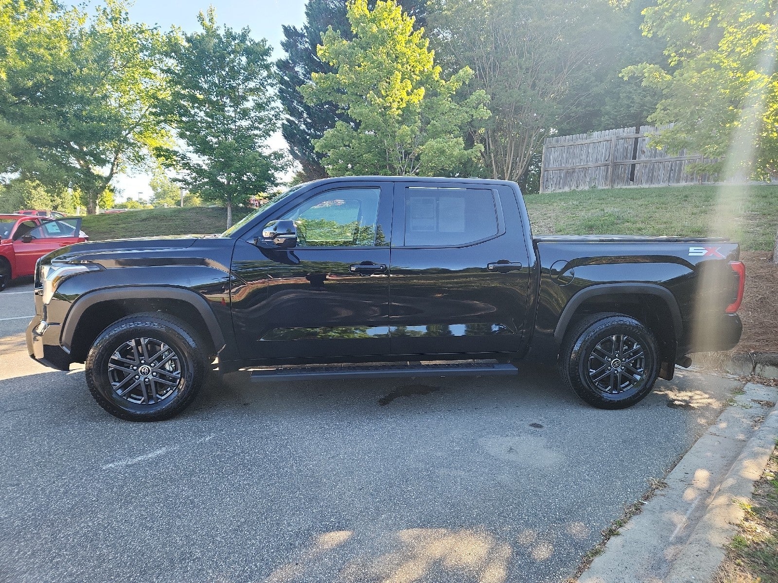 2024 Toyota Tundra 4WD SR5