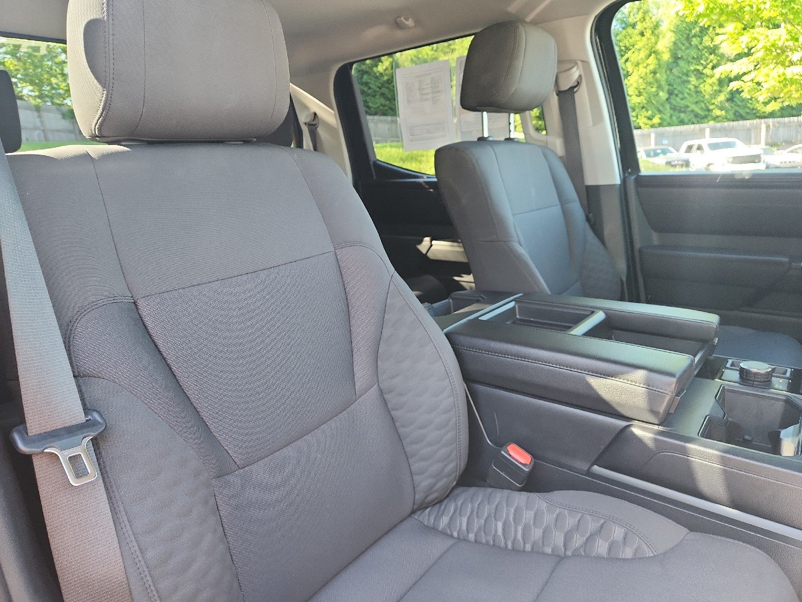 2024 Toyota Tundra 4WD SR5