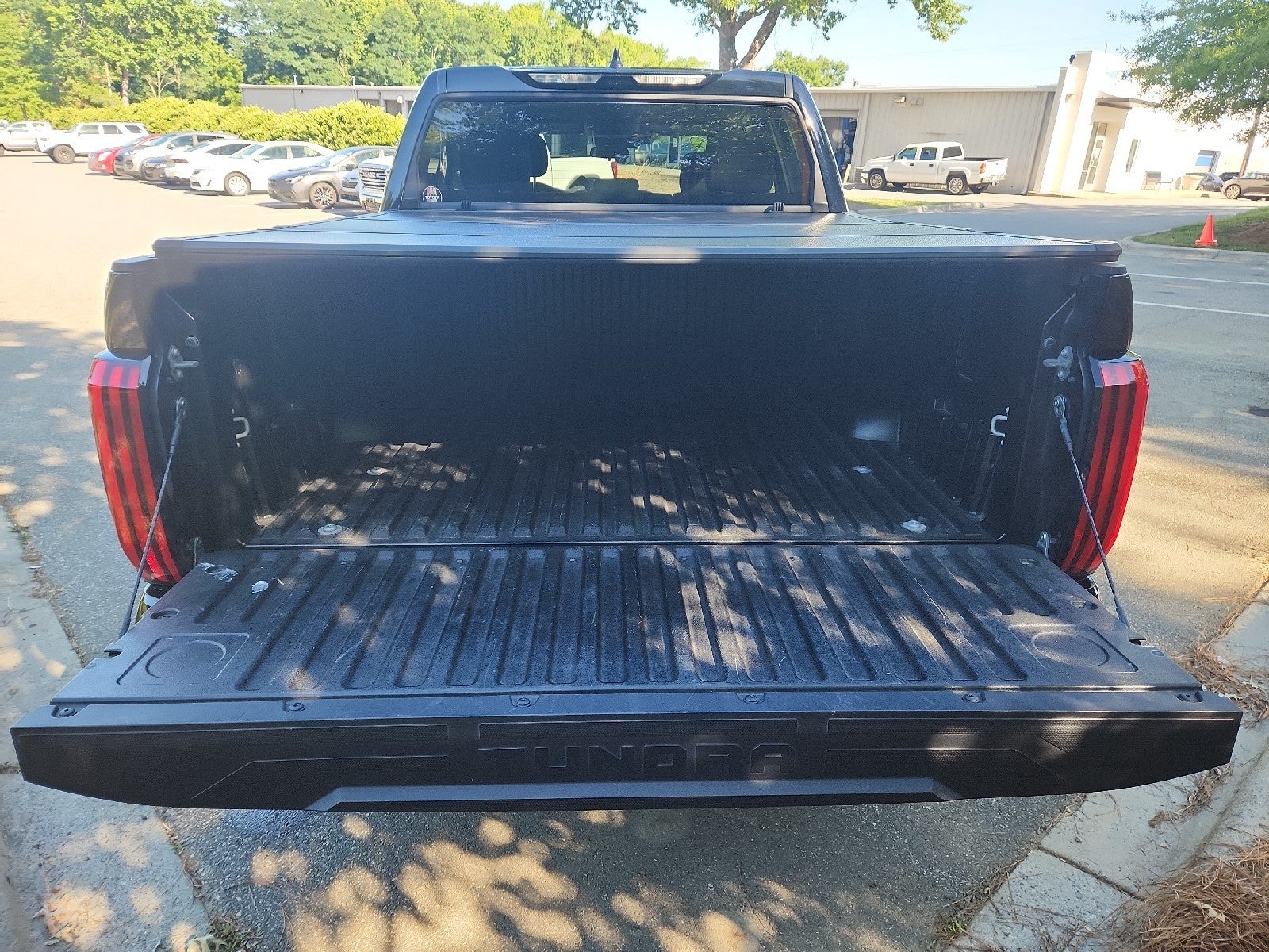 2024 Toyota Tundra 4WD SR5