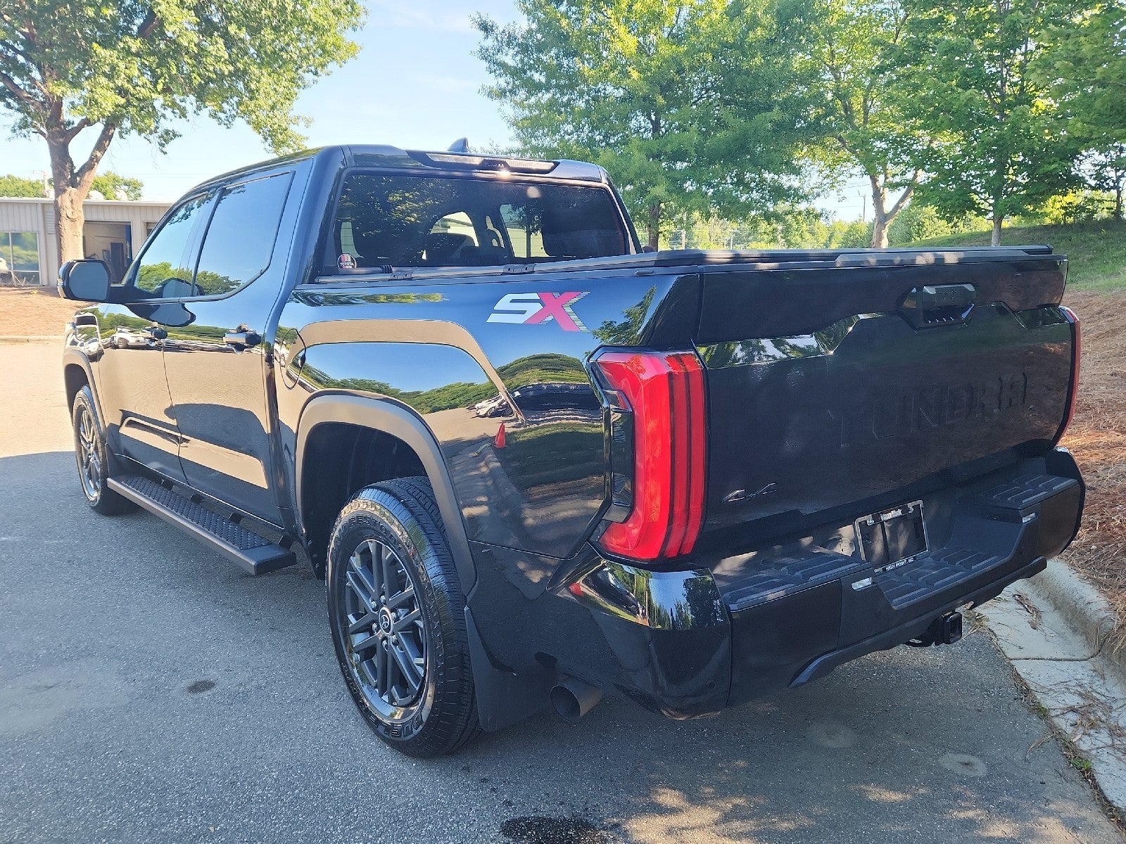 2024 Toyota Tundra 4WD SR5