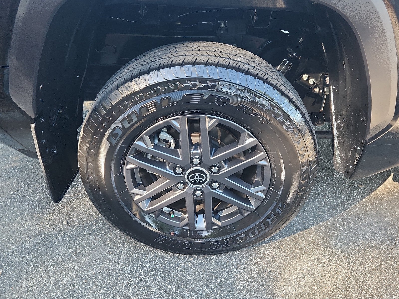 2024 Toyota Tundra 4WD SR5