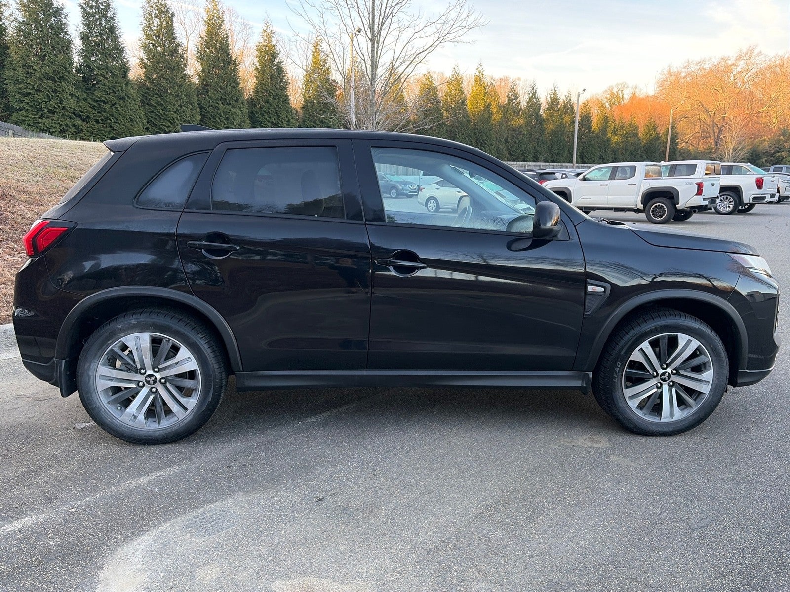 2021 Mitsubishi Outlander Sport ES