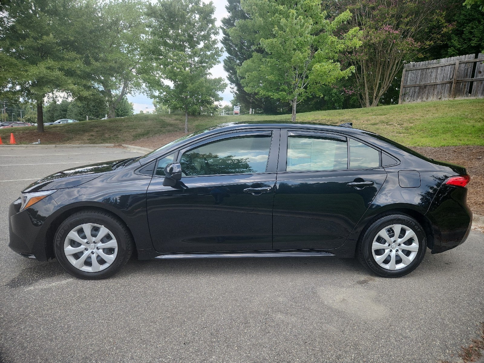 2025 Toyota Corolla Hybrid SE