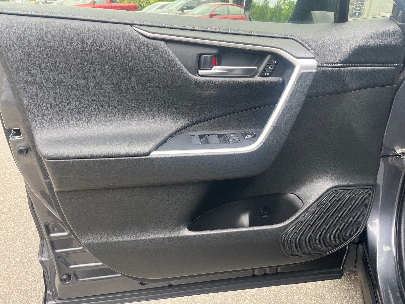 2020 Toyota RAV4 Limited