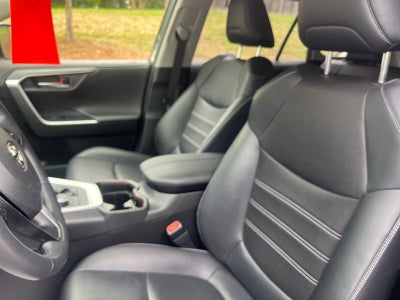 2020 Toyota RAV4 Limited