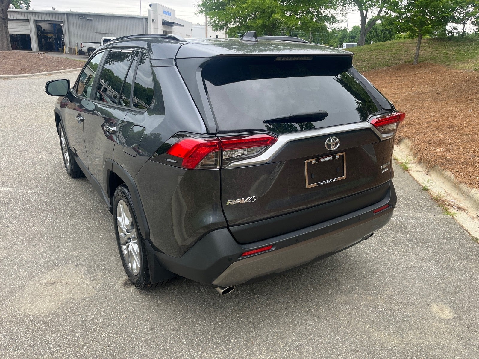2020 Toyota RAV4 Limited