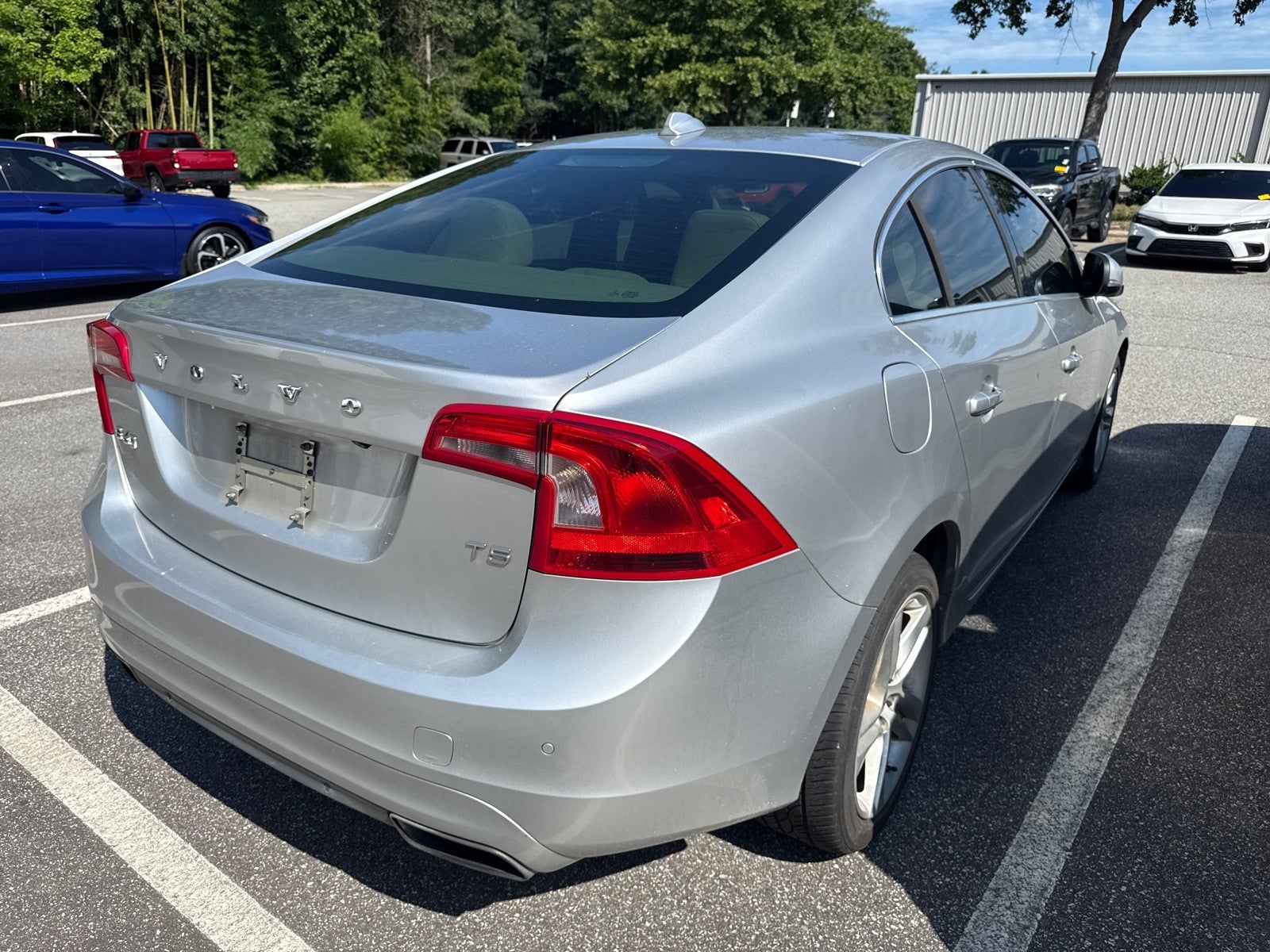 2015 Volvo S60 T5 Drive-E Platinum