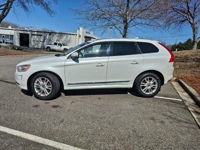 2016 Volvo XC60 T5 Drive-E Platinum
