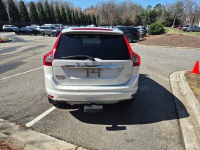 2016 Volvo XC60 T5 Drive-E Platinum