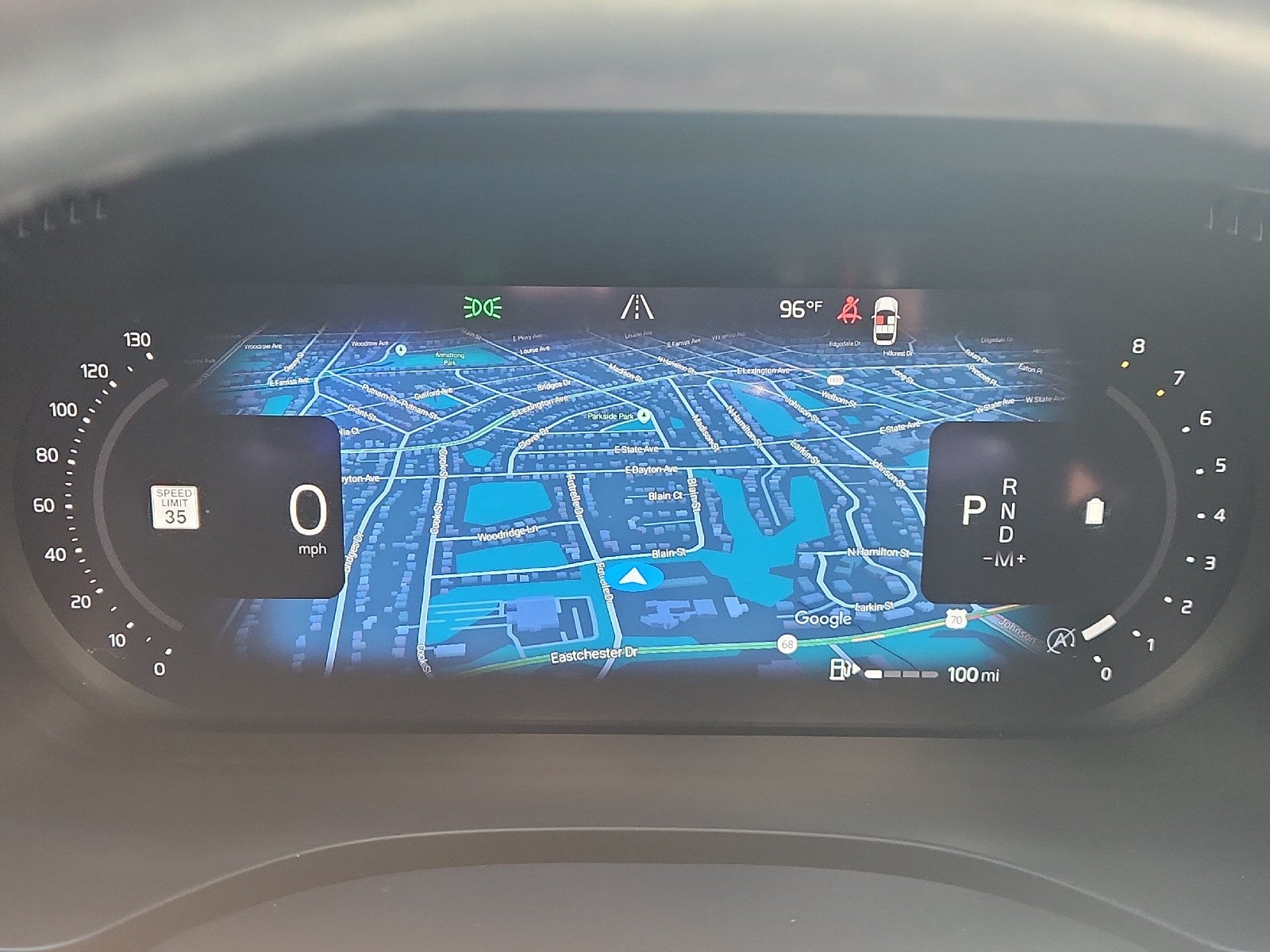 2023 Volvo XC60 Plus Bright Theme