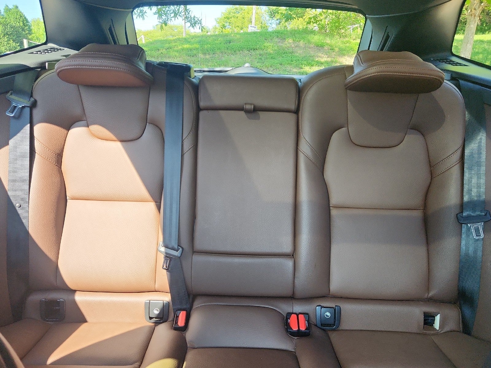 2023 Volvo XC60 Plus Bright Theme