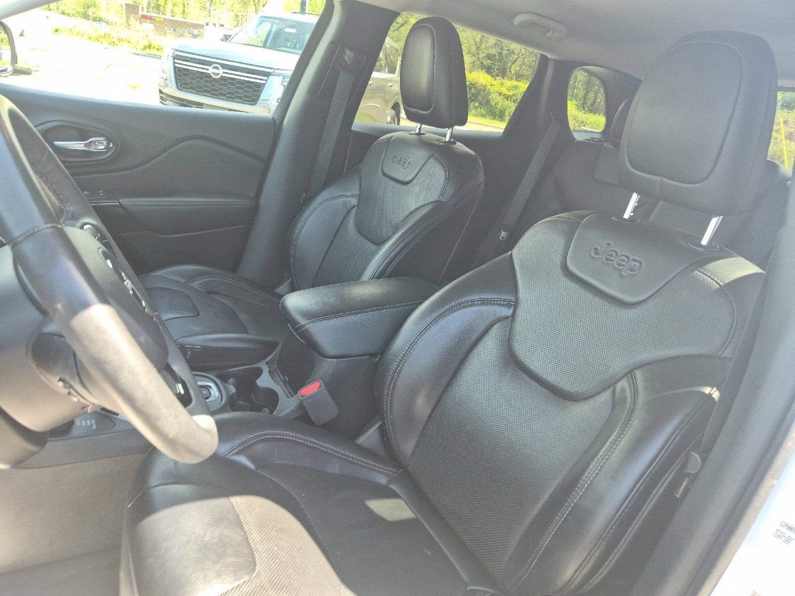 2023 Jeep Cherokee Altitude Lux