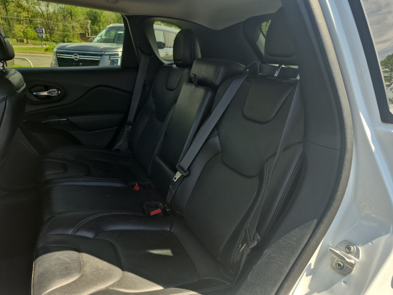 2023 Jeep Cherokee Altitude Lux