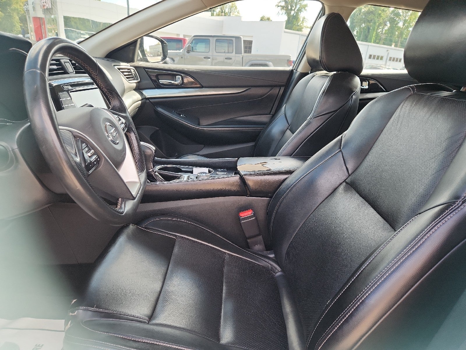 2020 Nissan Maxima SV