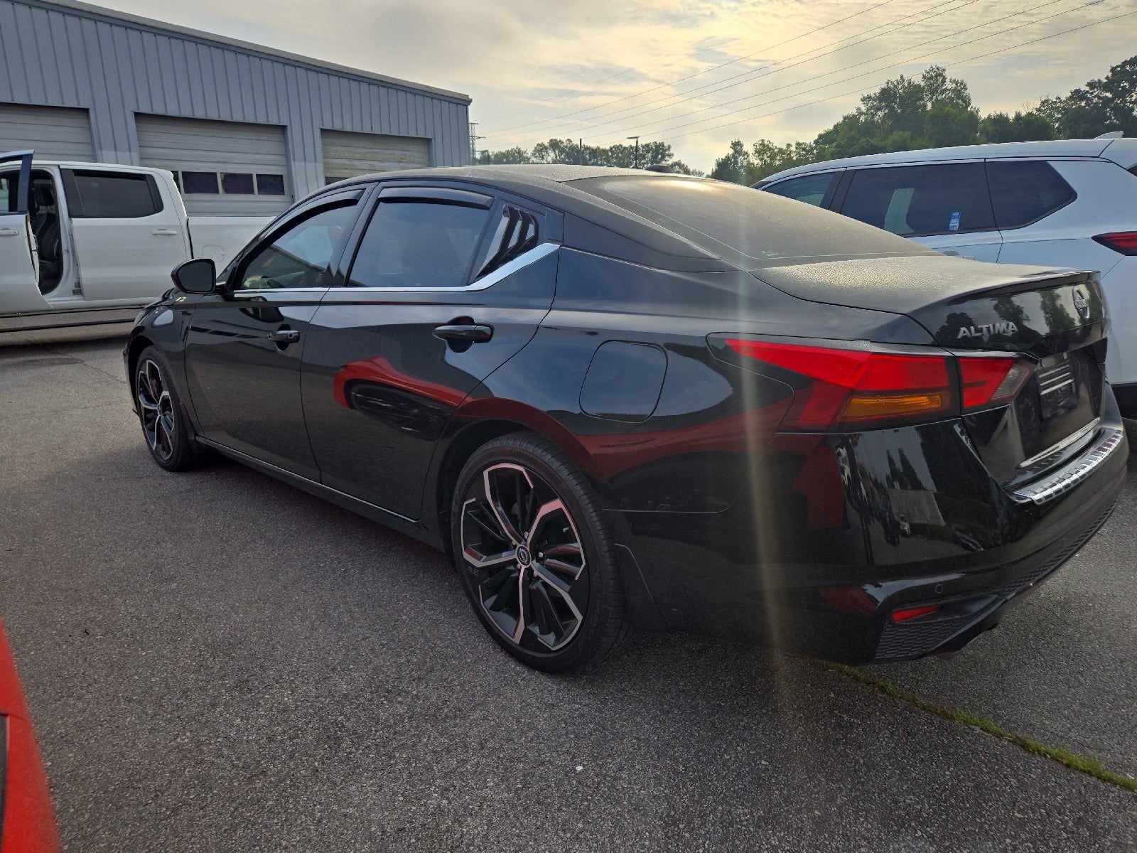 2023 Nissan Altima SR