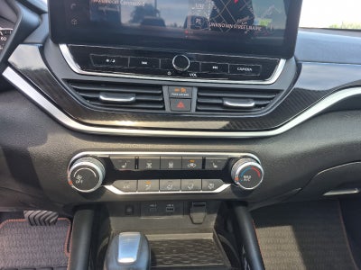 2023 Nissan Altima SR