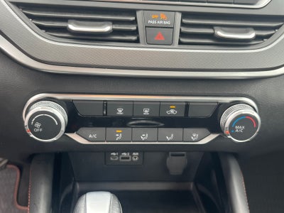 2023 Nissan Altima SR