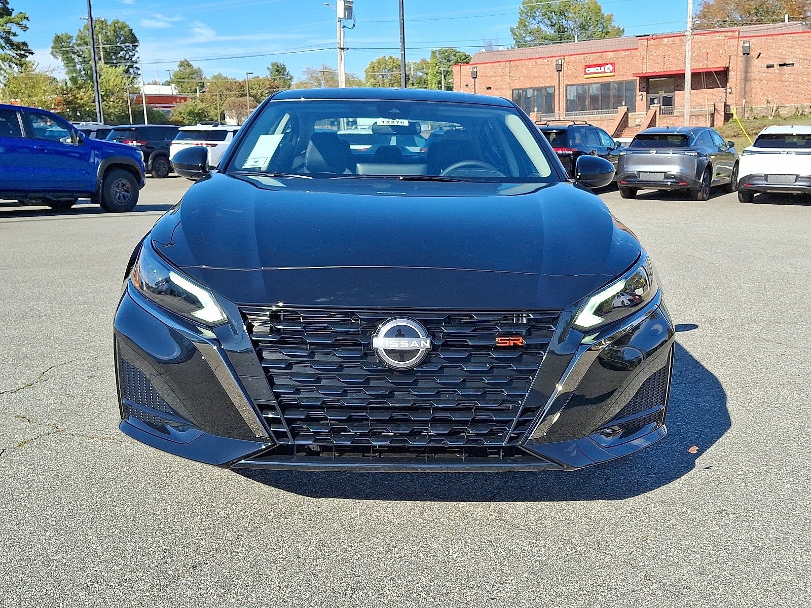 2025 Nissan Altima SR