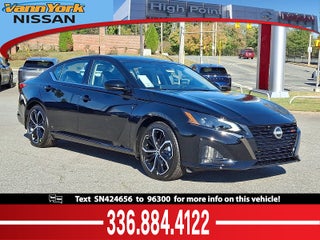 2025 Nissan Altima SR