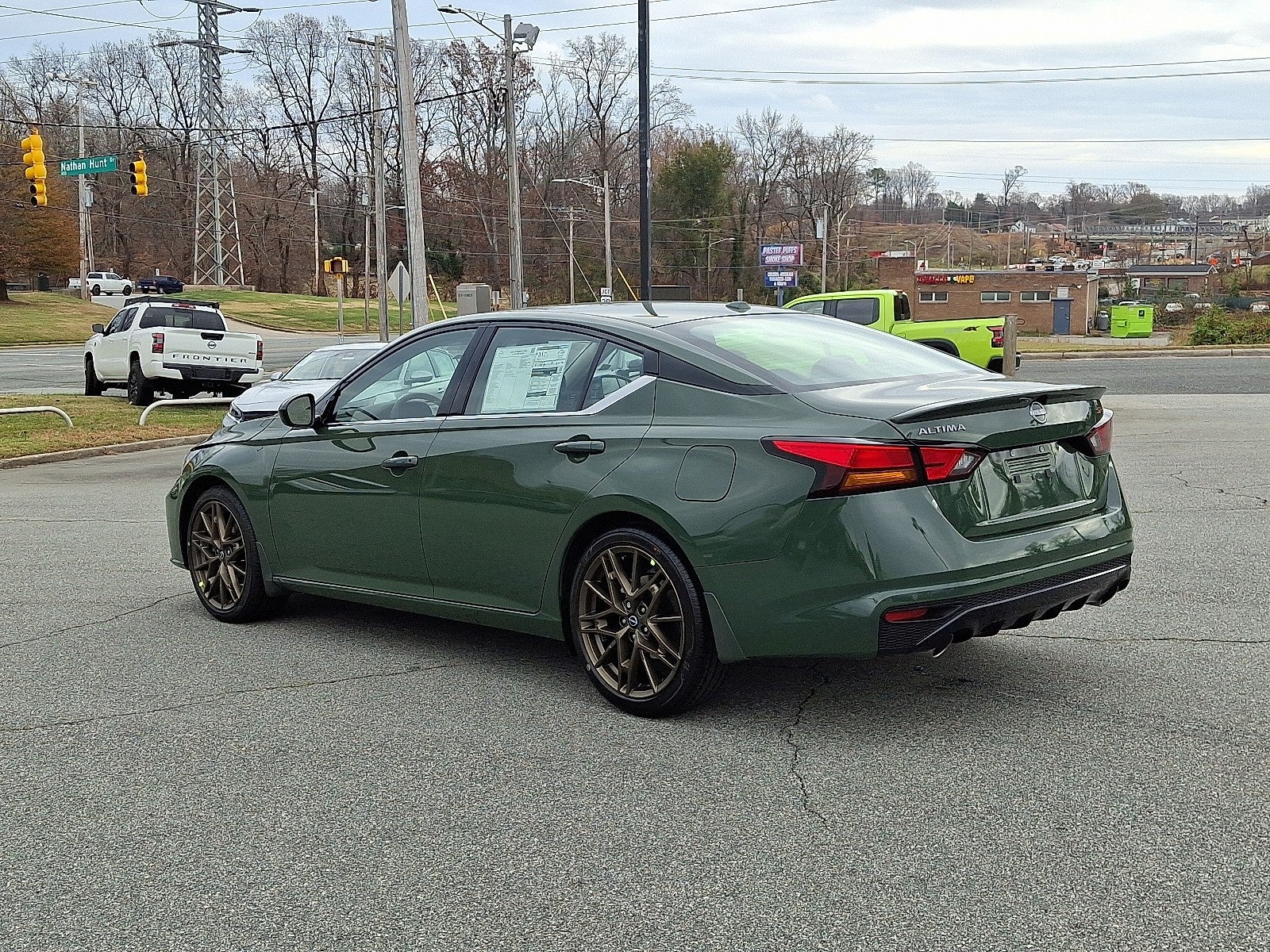 2025 Nissan Altima SR