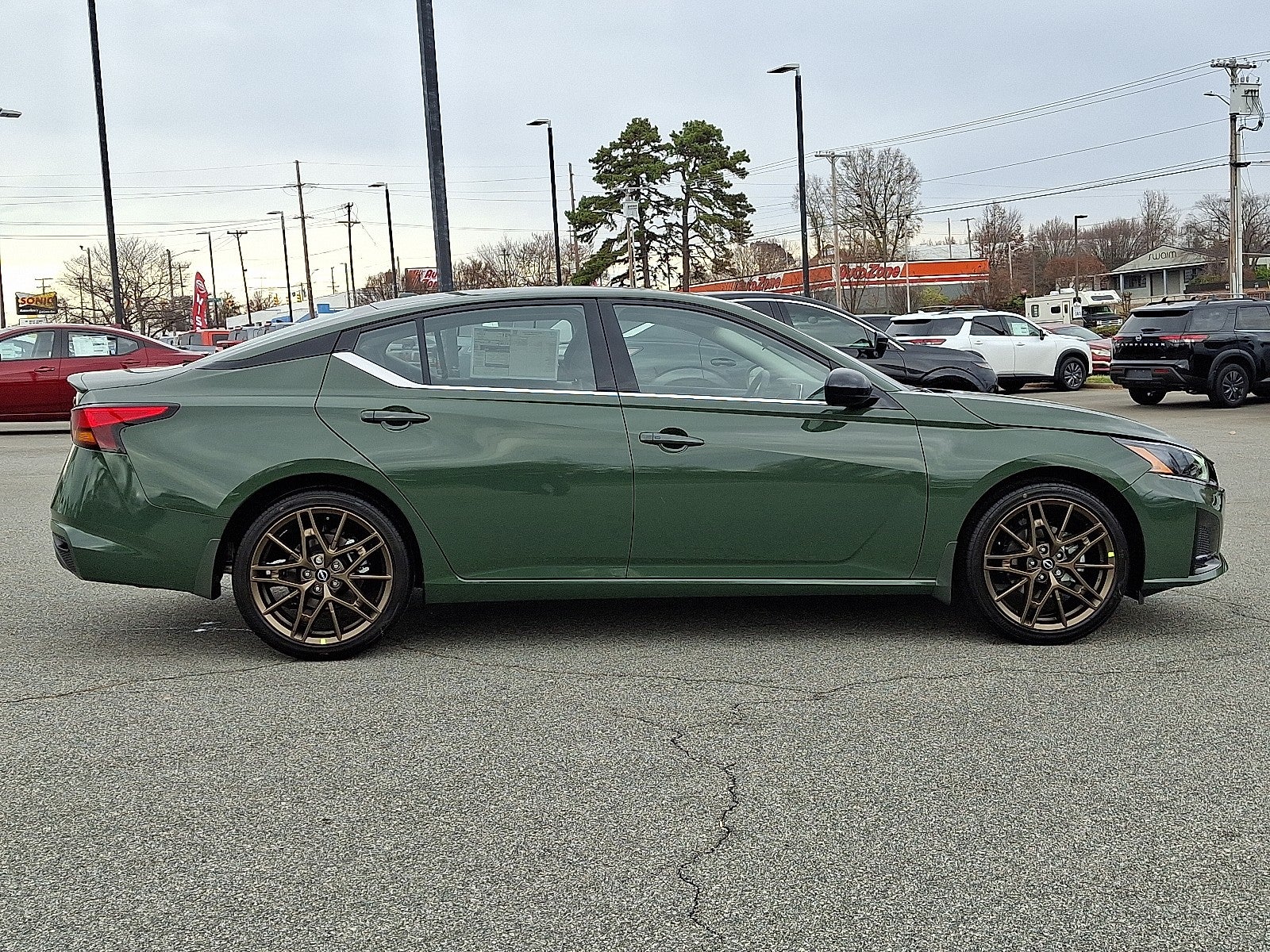 2025 Nissan Altima SR