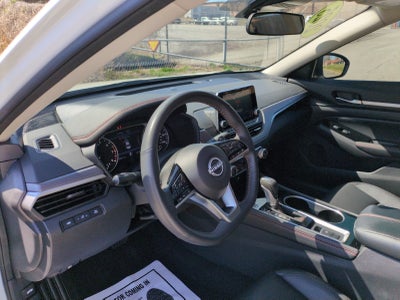 2025 Nissan Altima SR