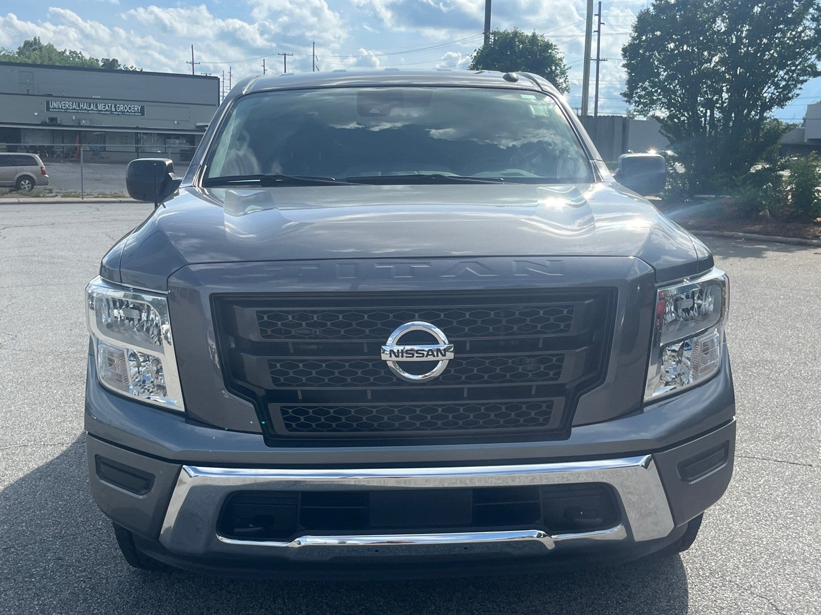 2021 Nissan Titan SV
