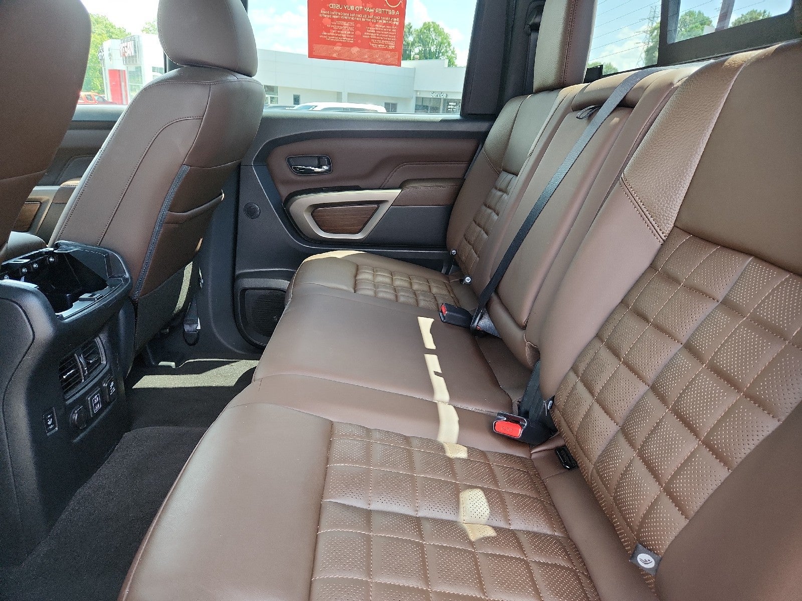2023 Nissan Titan Crew Cab Platinum Reserve