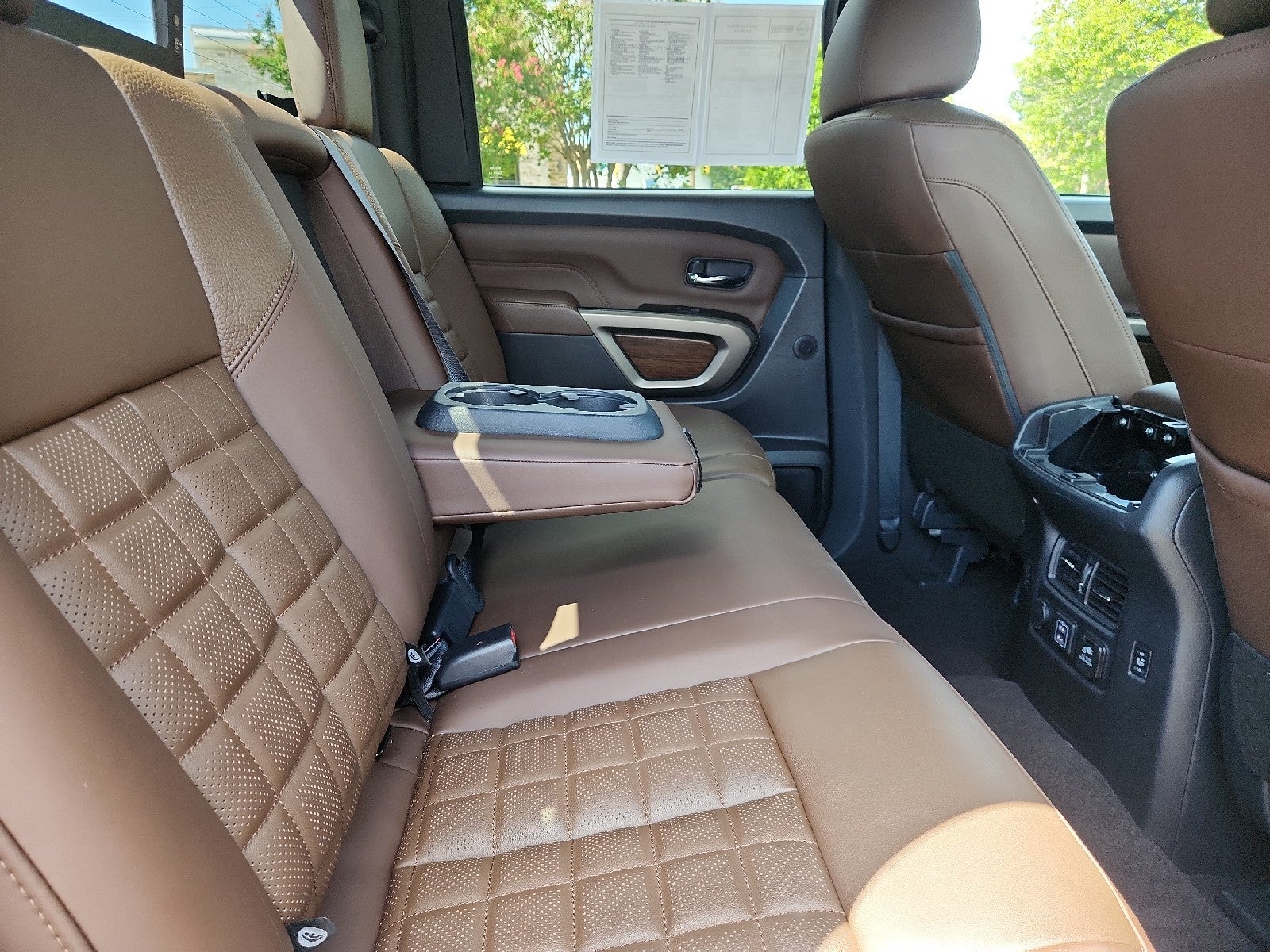 2023 Nissan Titan Crew Cab Platinum Reserve