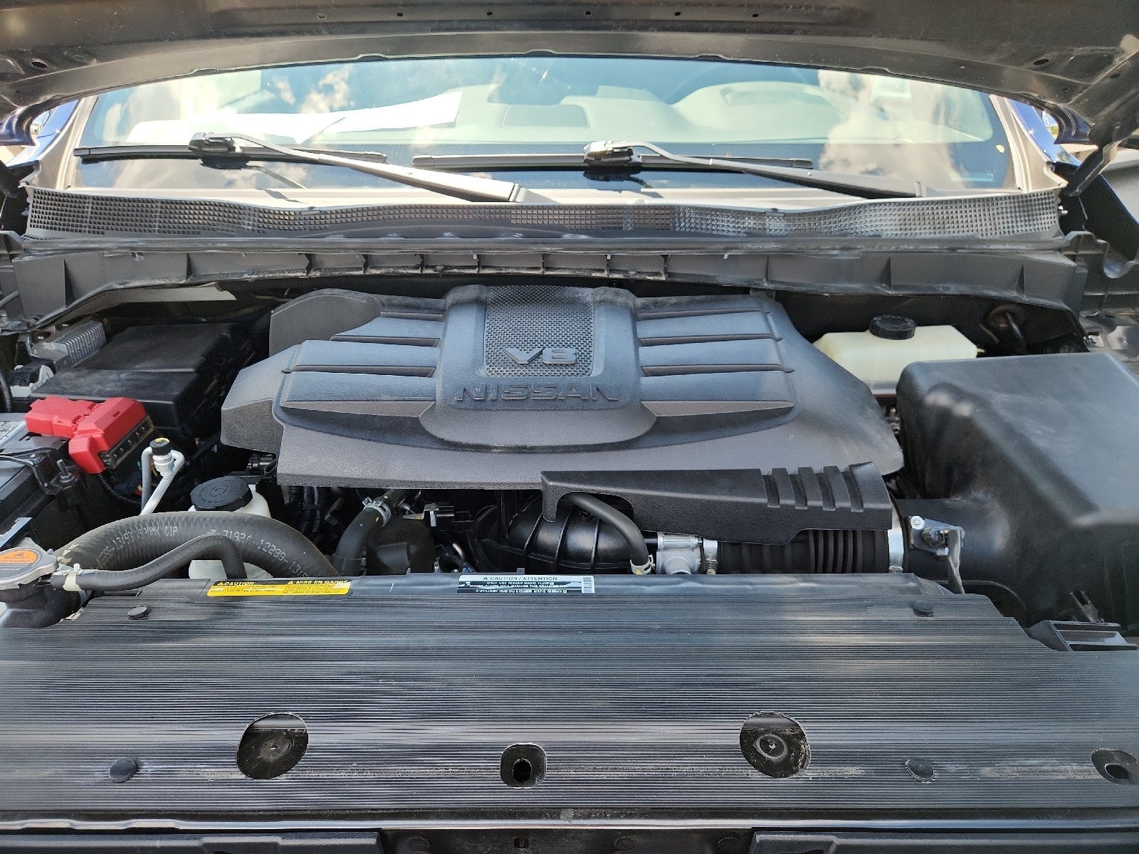 2023 Nissan Titan Crew Cab Platinum Reserve