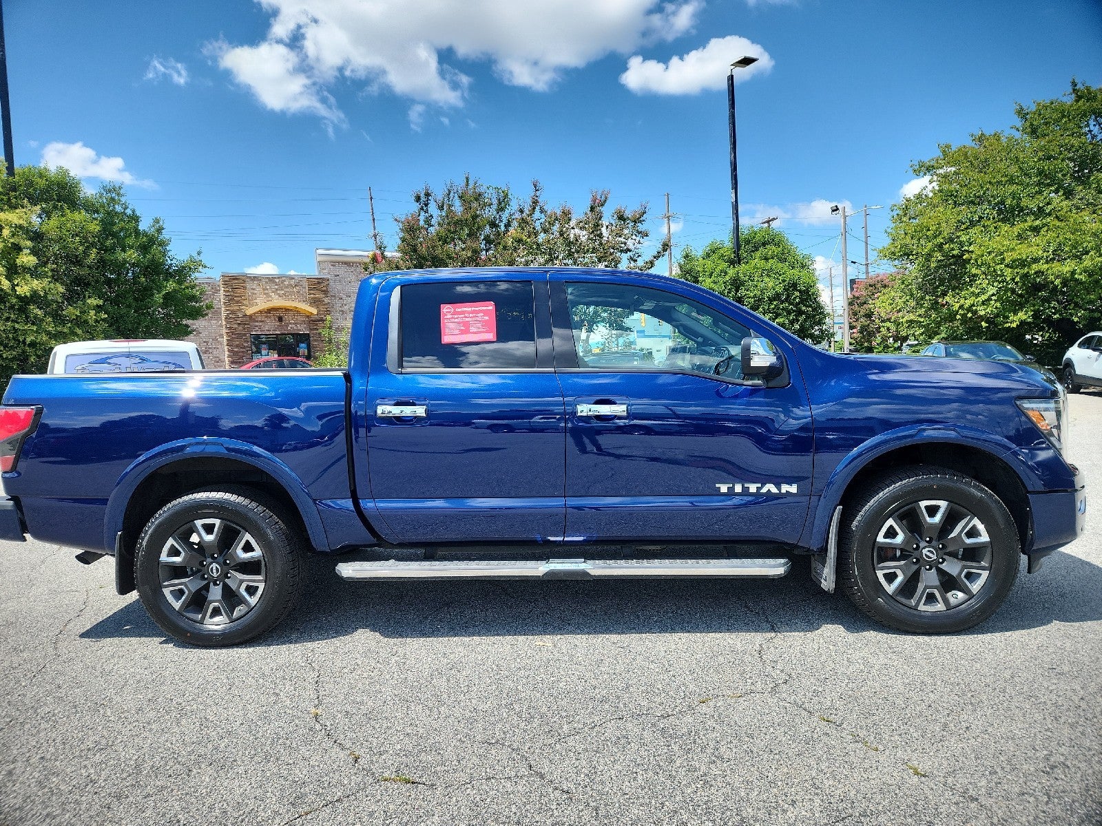 2023 Nissan Titan Crew Cab Platinum Reserve